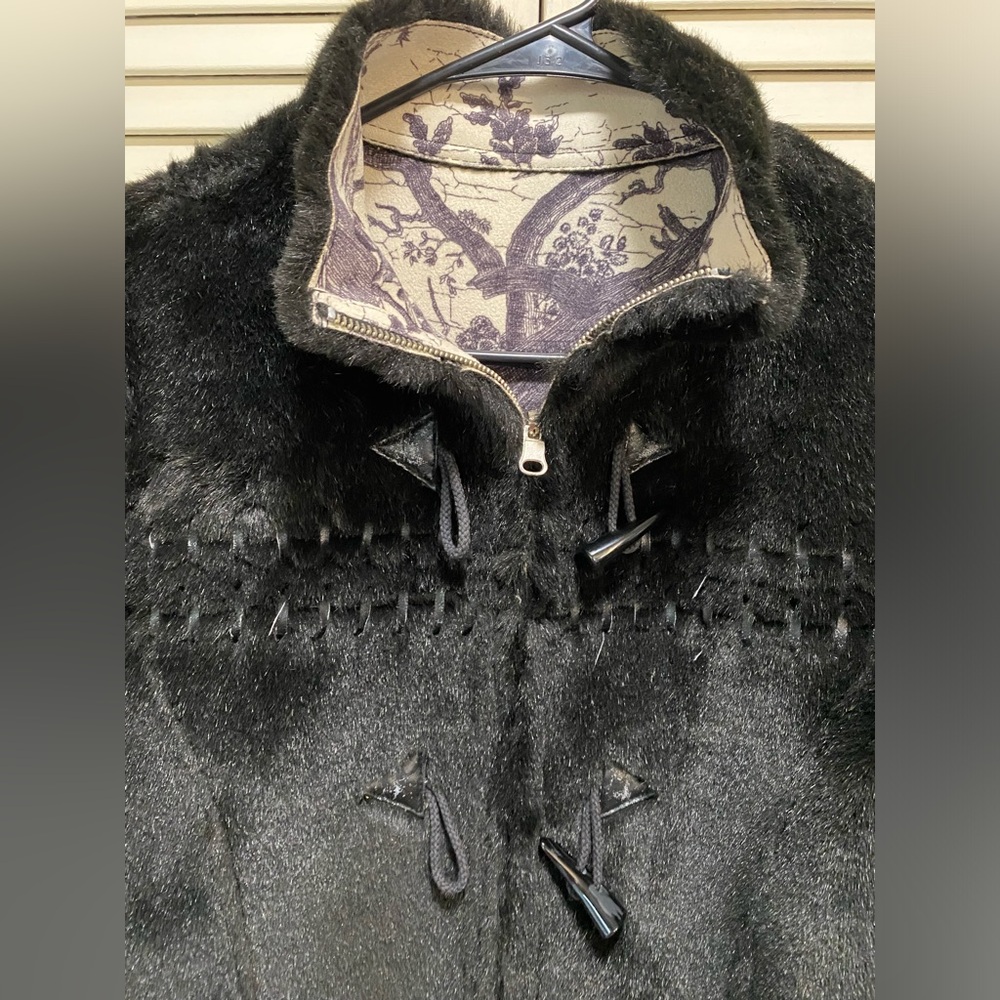 Handmade Fur Jacket - Picture 3 of 9